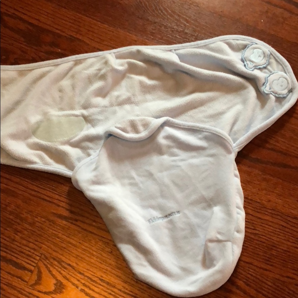 Kiddopotamus swaddle - New- without tags